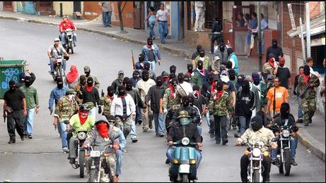 Colectivos robaron a funcionarios del CICPC en Caracas